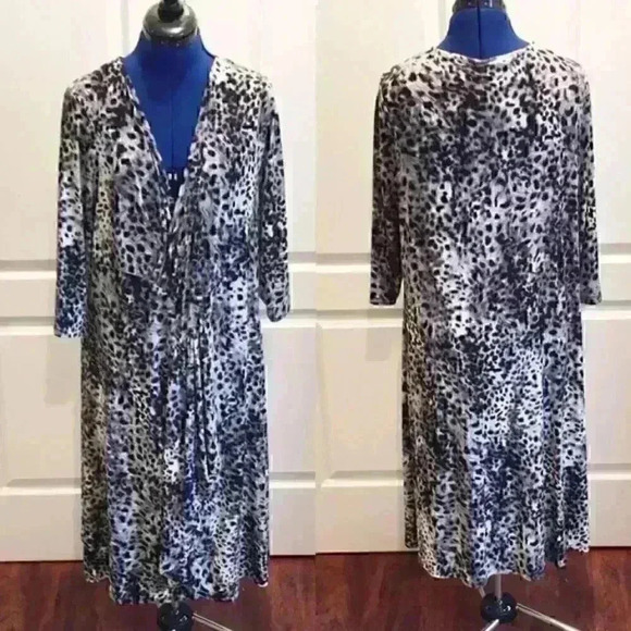 Lane Bryant Dresses & Skirts - LANE Bryant Animal Print Dress w/ Mock Wra…